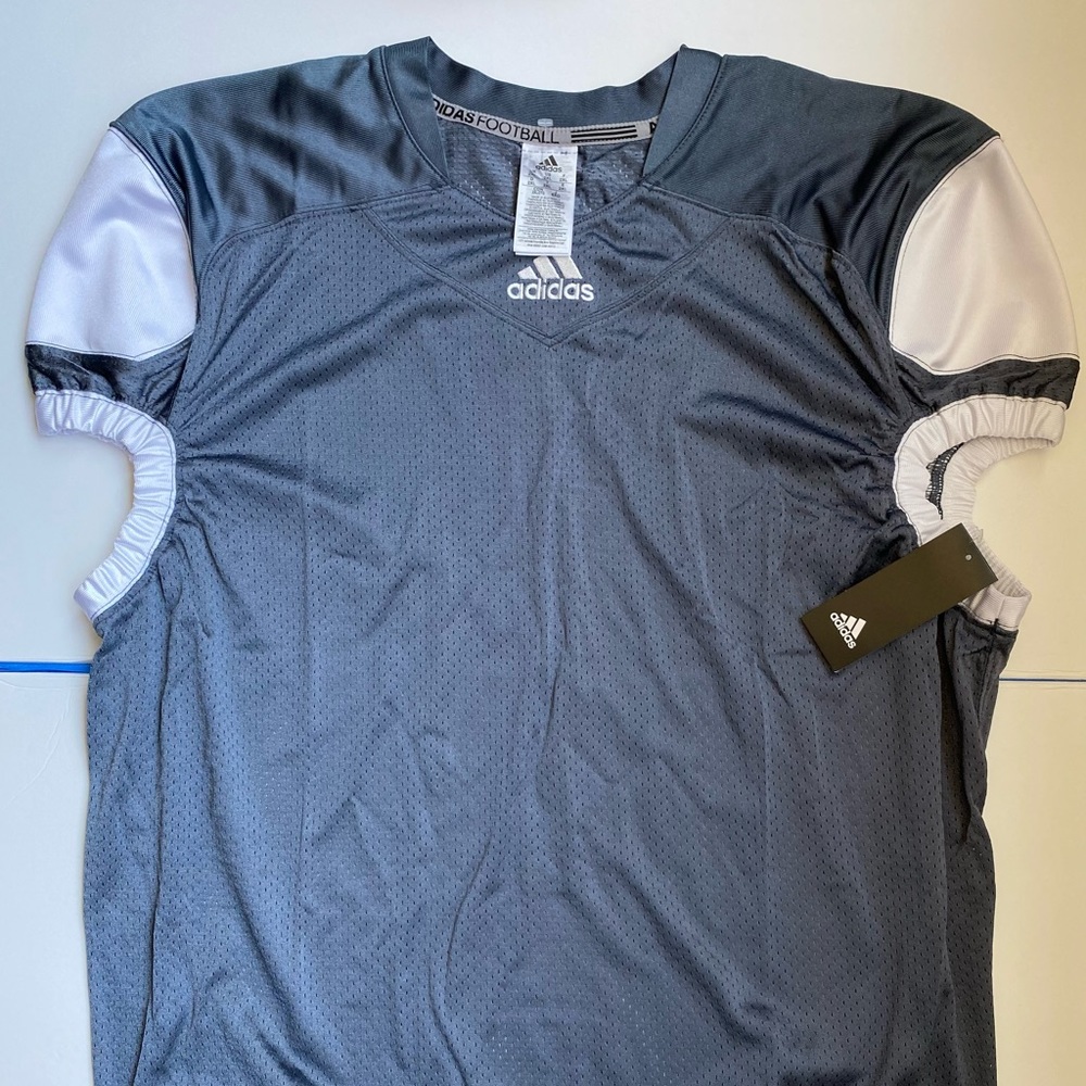 NWT Mens Adidas Press Coverage Football Jersey - Picture 2 of 5